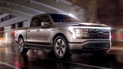 Ford F 150 Lightning Produzione Raddoppiata Per La Forte Domanda