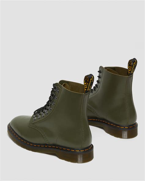 Dr Martens Pascal Smooth Store Bellvalefarms