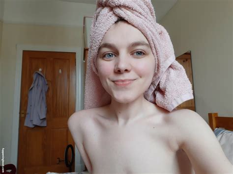 Eve Apple Appleandevejuice Nude OnlyFans Leaks Fappening FappeningBook