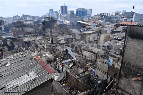 Kebakaran Permukiman Padat Krukut Antara Foto