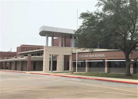 Pearland High School - Stewart Builders