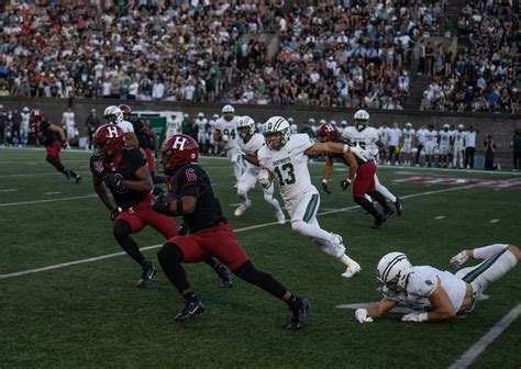 No. 23 Harvard Football Defeats Dartmouth at Home 17-9, Improves to 6-1 ...