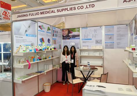 Medical Grade Nipple Cover Boob Lift Tape Vegan Durable