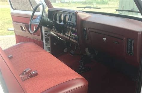 dodge ram interior | Barn Finds