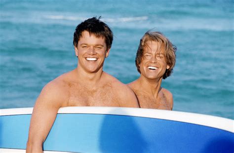 In shock communiqué holistic health expert encourages surfers to bring kids to nude beaches