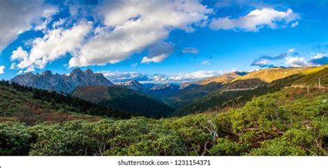 4,651 Eastern Himalayas Images, Stock Photos & Vectors | Shutterstock