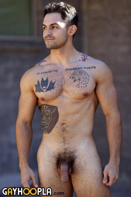 MODEL OF THE DAY Gianni Coval GAY HOOPLA Daily Squirt