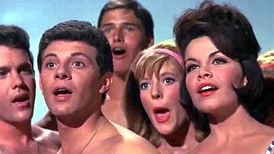 Hk And Cult Film News Bikini Beach Movie Review By Porfle