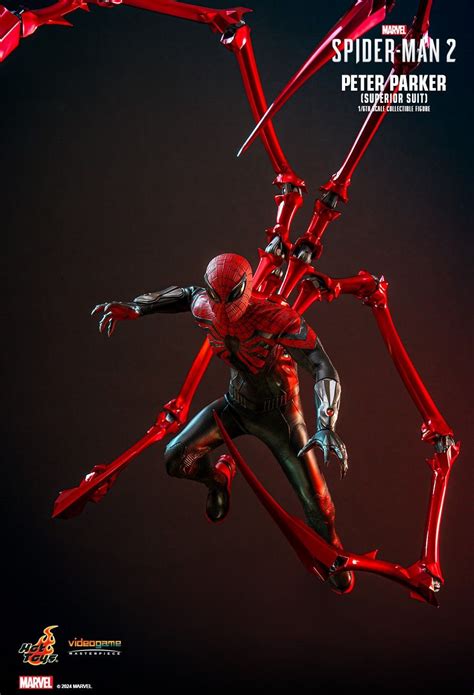 Superior Spider Man Da Hot Toys