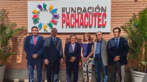 Ciro Castillo Gobernador Regional Del Callao Visita La Fundaci N