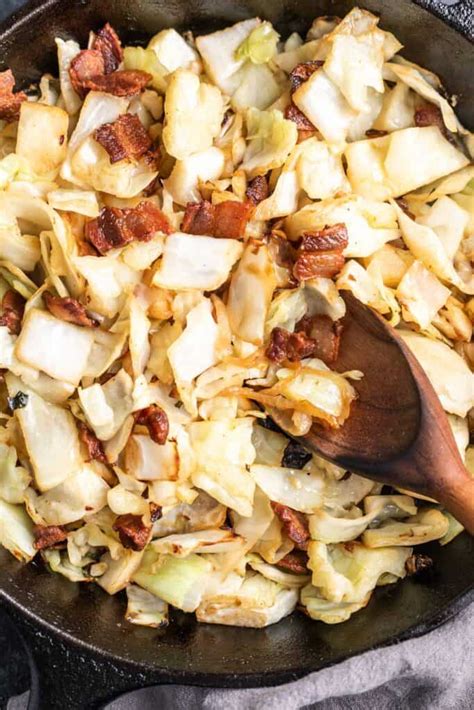 Keto Fried Cabbage with Bacon 🥬 - Cast Iron Keto