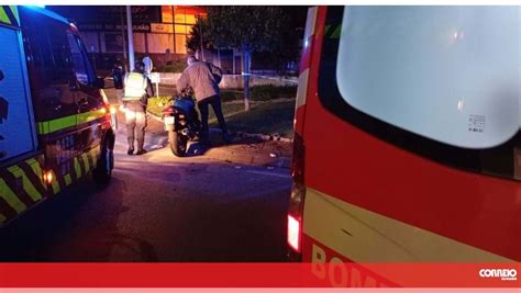 Homem Ferido Em Despiste De Mota Em Oliveira De Azem Is Portugal