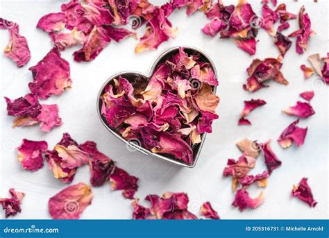 Petals In A Heart Shape The Numbers For The Calendar Royalty Free