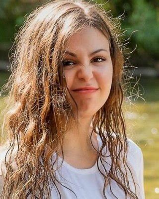 Chelle Smith Nude Porn Pictures Xxx Photos Sex Images Page Pictoa