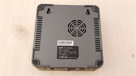 REVIEW: A95X MAX with S905X2 SoC, 4GB RAM and 2,5" disk bay