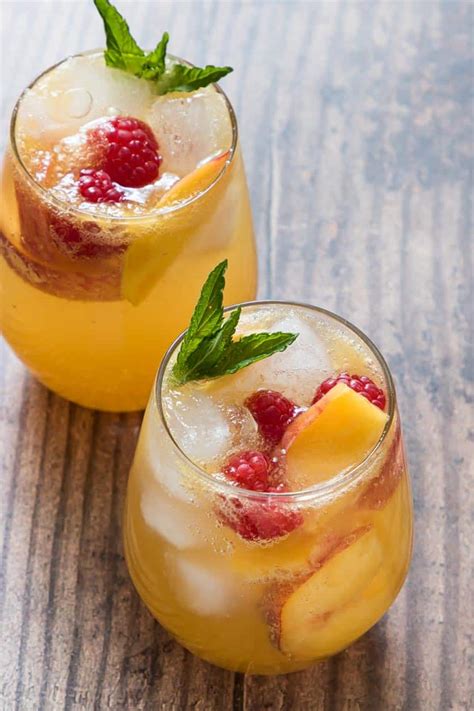 12 Best Peach Bourbon Cocktails To Try