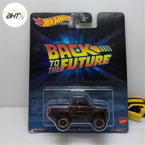 Jual Hot Wheels Premium 1987 Toyota Pickup Truck Back To The Future BTTF Shopee Indonesia
