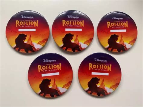 LOT 5 BADGES Buttons Le Roi Lion Disneyland Paris EUR 29 00 PicClick FR