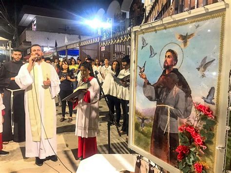 Paróquia São Francisco De Assis Em Betim Celebra Festa De Seu