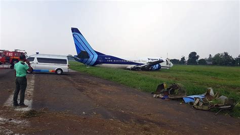 Crash of a Boeing 737-4Y0 in Jakarta | Bureau of Aircraft Accidents ...