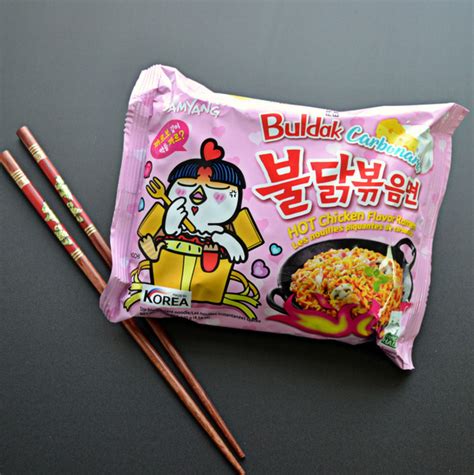 Лапша б п Hot Chicken Flavor Ramen Carbonara острая со вкусом курицы в соусе карбонара тм