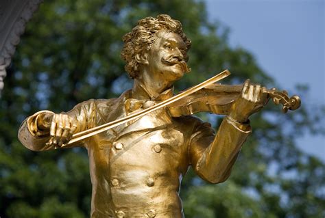 Johann Strauss Monument Vienna Turizm M Zik Balo Salonlar