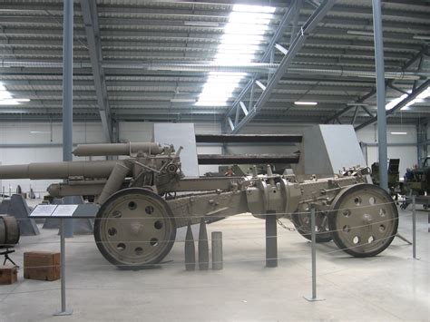 15-cm-sFH 18 (15 cm heavy field howitzer) : Germany (DEU)