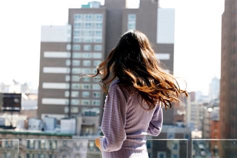 10 Best Hair Skin and Nails Vitamins, Per Two Nutritionists