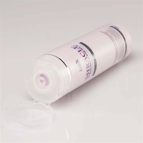 Есенція для тонкого волосся Lador Miracle Volume Essence - 250 мл ...