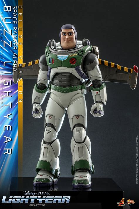 Hot Toys Has Created A Cool Buzz Lightyear Th Scale Action Figure Geektyrant
