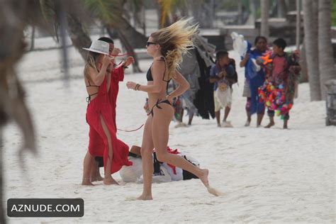 Rachel Hilbert Parades Her Bikini Body In Tulum Mexico Aznude