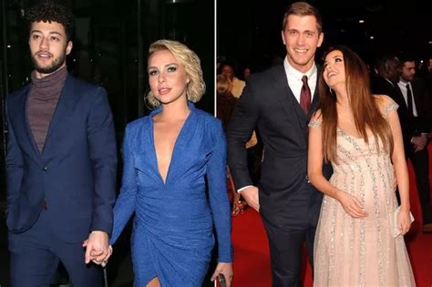 Kady Mcdermott Strip Off For Naked Snap On Sun Soaked Getaway With Gabby Allen Mirror Online