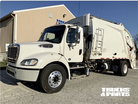 Freightliner M Yd Mcneilus Rear Loader Rear Loaders