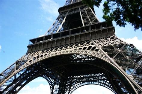 Alia In Paris: The Eiffel Tower, Jules Verne