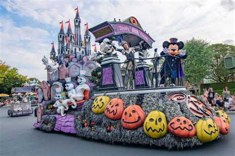 Halloween Returning To Disney Parks Around The Globe In 2024 Chip And