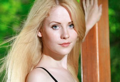 Presenting New Naked Girl Fay Love Posing In Erotic Nudes By Met Art Erotic Beauties