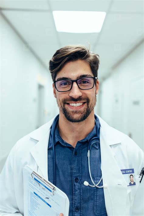 Experienced male doctor in hospital (130862) - YouWorkForThem