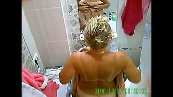 Mamma Italiana Fa Una Sega Al Figlio Porno Italiano Porn Videos LetMeJerk