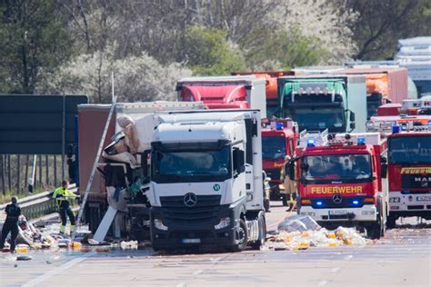 Unfall A Heute Gestern Aktuelle Unfallmeldungen Von Der A