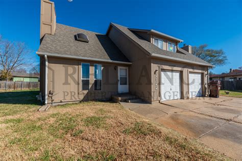 Request A Viewing For 2122 South White Oak Circle Tenant Turner