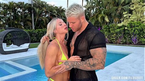 Tiffani Time Model Page Xvideos