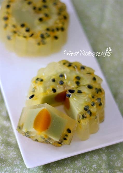 Min S Blog 百香果酪梨燕菜月饼 Passion Fruit Avocado Jelly Mooncake