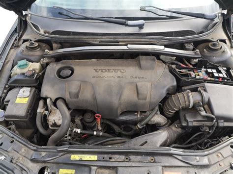 Engine Volvo V70 2 4 D5 20V D5244T