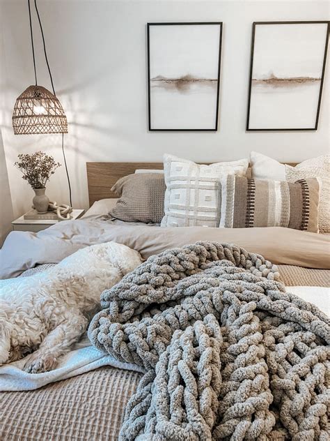 Neutral Cozy Bedroom With Layered Bedding Grey Bedding Decor Light