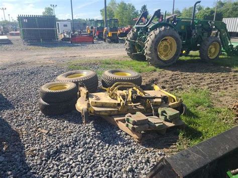 John Deere 955 Diesel Tractor W 70a Loader Rogers Community Auction Inc