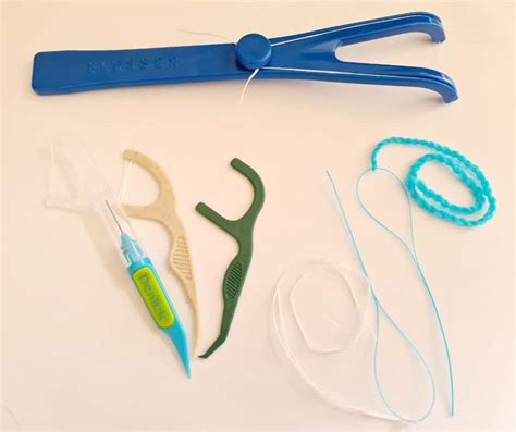 The best flossing tools & alternatives - Electric Teeth