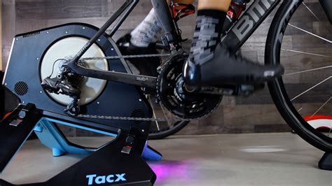 Tacx NEO 2T_4 - SMART Bike Trainers