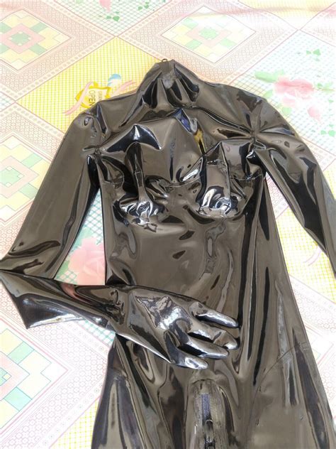 Latex Gummi Catsuit With Gloves Toes D Breast Cup Women Back Zip To