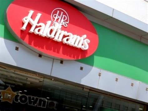 Haldirams Marketing Mix (4Ps) & Marketing Strategy | MBA Skool