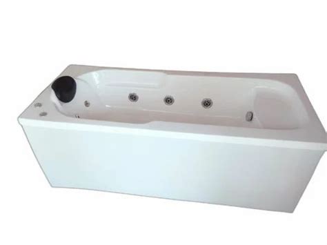 White Sparsh Rectangular Acrylic Bathtub For Bathroom 5 5 Feet L X